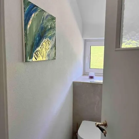 Ferien-wohnung Mit Pool In Exklusiver Waldrand Lage Albstadt